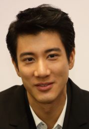 Leehom Wang