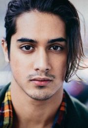 Avan Jogia